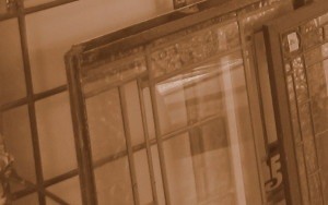 oud-glas-in-lood-te-koop-ramen-deuren-300x188
